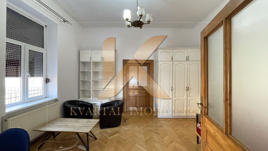 Apartament 2 camere, 75mp zona Centrala! Negociabil - Poză 4