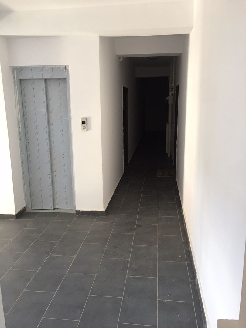 Apartament 3 camere Dambul rotund - Poză 1