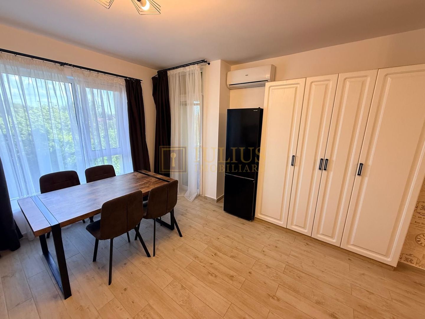 2 camere| Dumbravita| apartament mobilat lux| loc de parcare| lift| - Poză 4