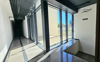 Apartament Sibiu central 3 camere, 2bai, lift garaj NOU - Poză 14