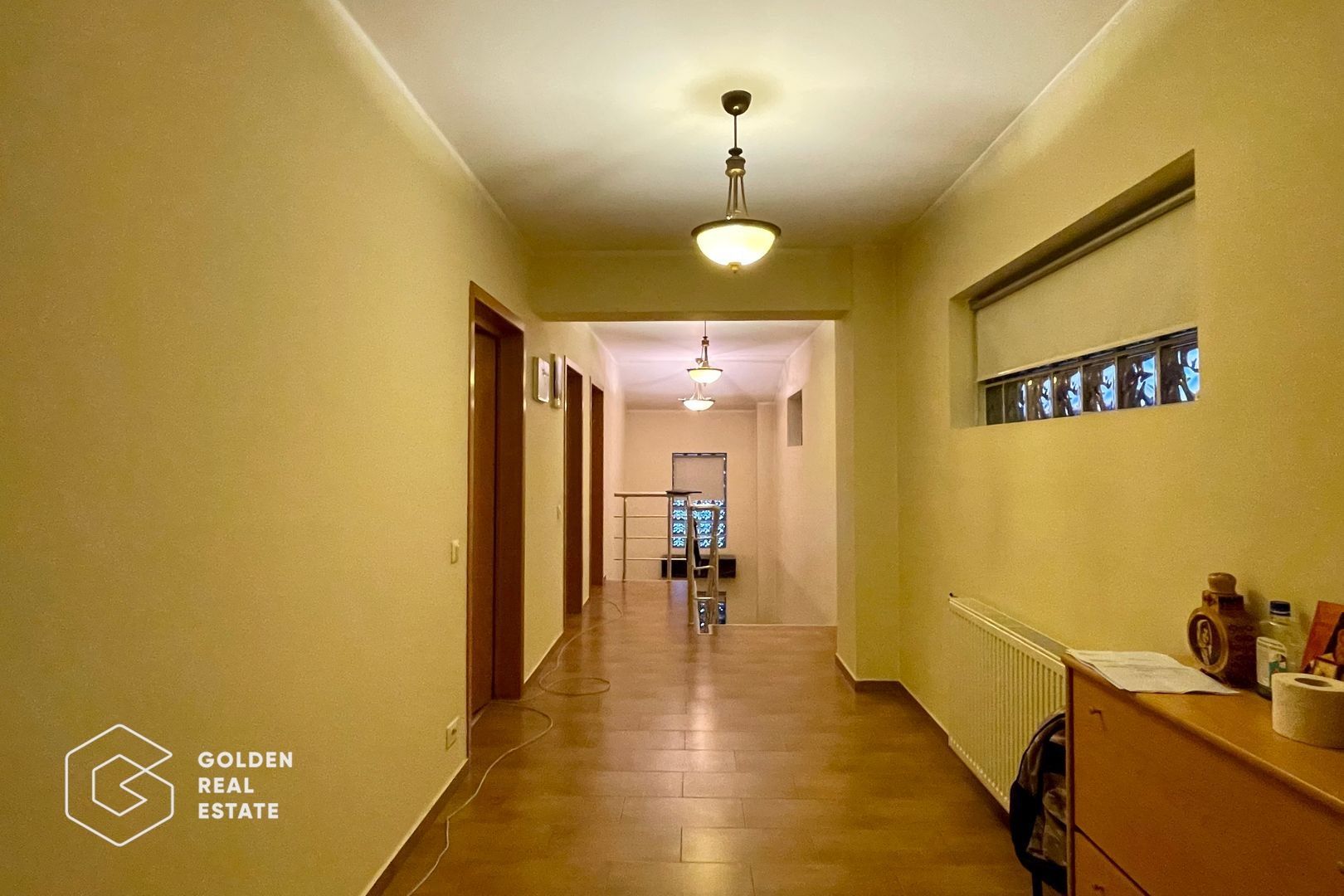 Casă generoasă pentru activități comerciale- Calea Vitan - Poză 5