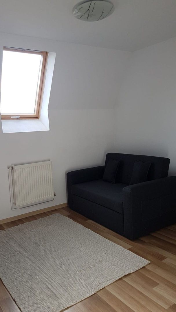 Apartament modern cu 3 camere de închiriat – la 5 minute de Iulius Mal - Poză 13