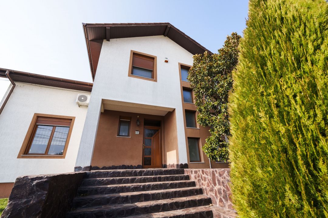 Vila moderna S+P+M, piscina acoperita, sauna, sala fitness-zona Ford/Cassia Park - Poză 30