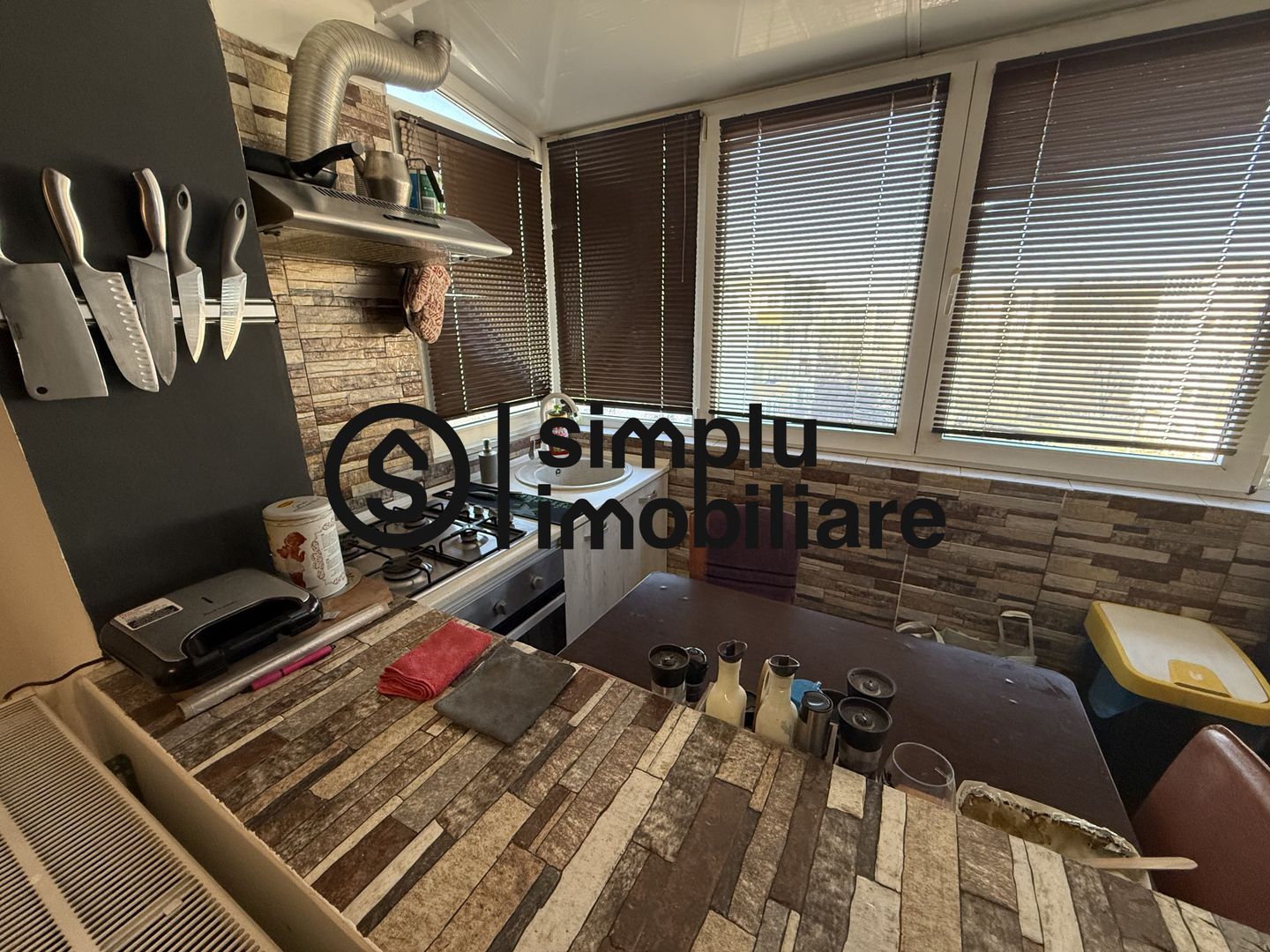 Apartament 3 camere Calea Bucuresti McDonalds - Poză 11