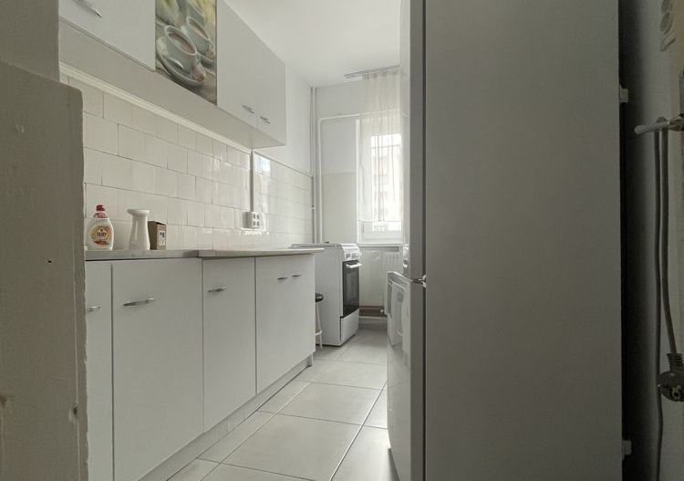 Inchiriez ap 3 cam - 1 Mai (Spitalul 1) - Poză 1