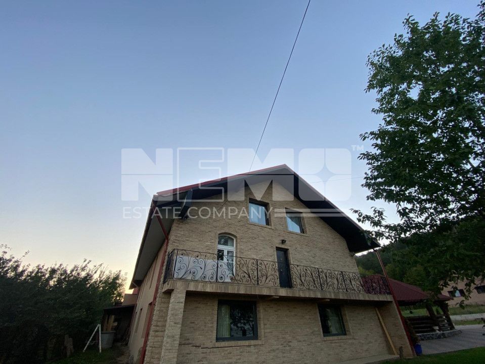 Pensiune Sucevița | Complet Mobilată | 26 Ari - Poză 12