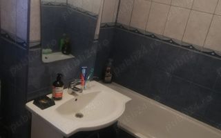 5 camere  Dambovita 2 bai 2 balcoane centrala termica - Poză 4