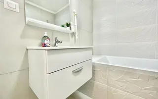 Apartament premium de 3 camere disponibil pentru închiriere în zona Băneasa - Poză 15