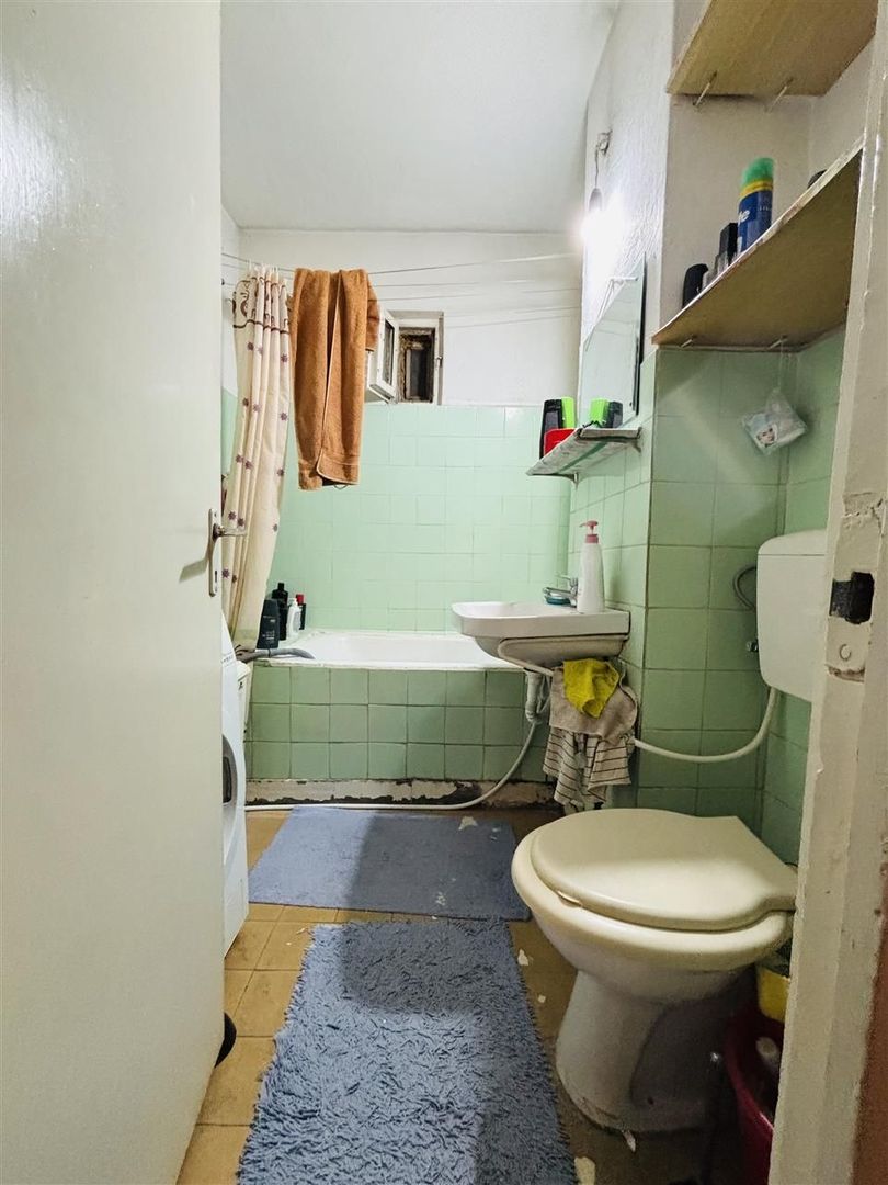 Apartament cu 2 camere decomandat Calea Aradului - Poză 9