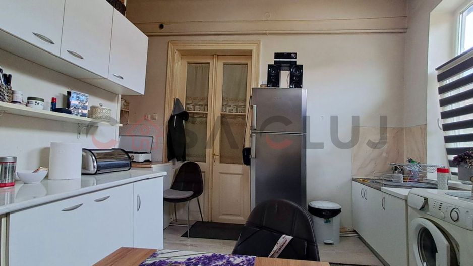 La Curte Comună, Posibilitate, Mansardare!! - Poză 4