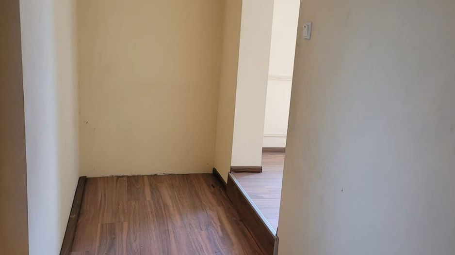 Vilă spațioasă S+P+1E+M | Chitila | Str. 8 Martie - Poză 10