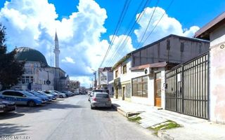 Piata Chiliei - Sectia 1, casa cu 191 mp teren si 10 metri deschidere! - Poză 2