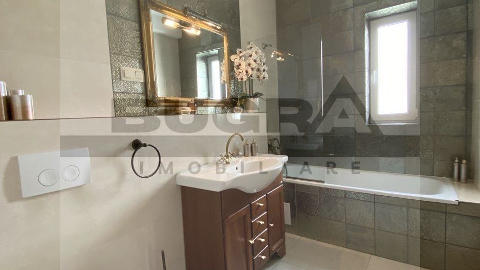 Apartament superb, 3 camere decomandate, terasa 42mp, VIEW - Poză 13