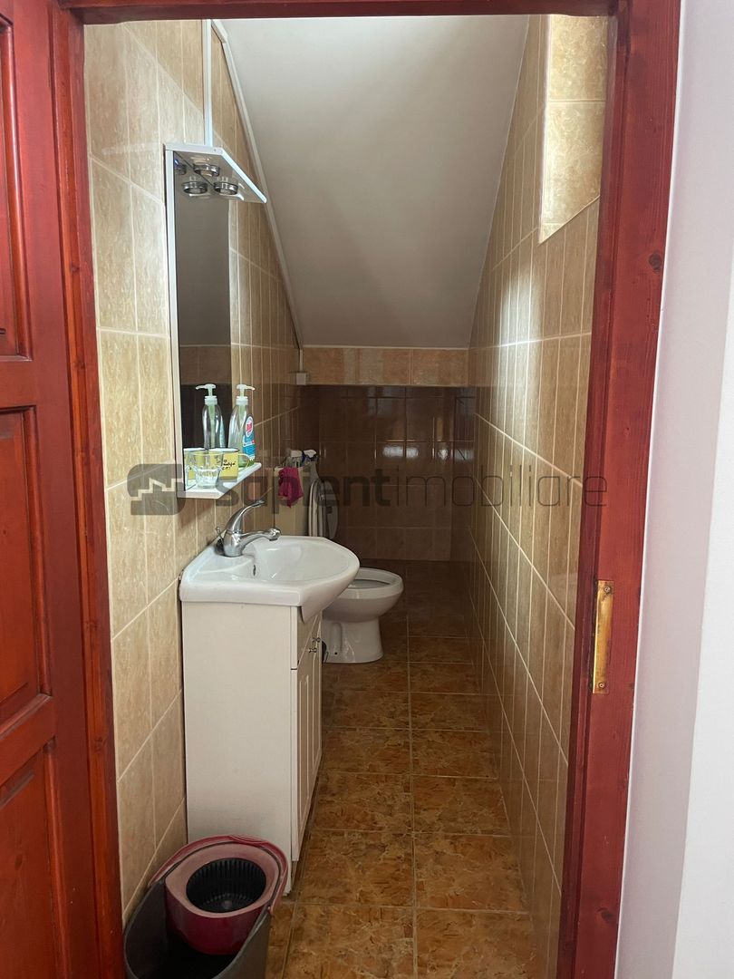 VILA IN ORADEA - Poză 14