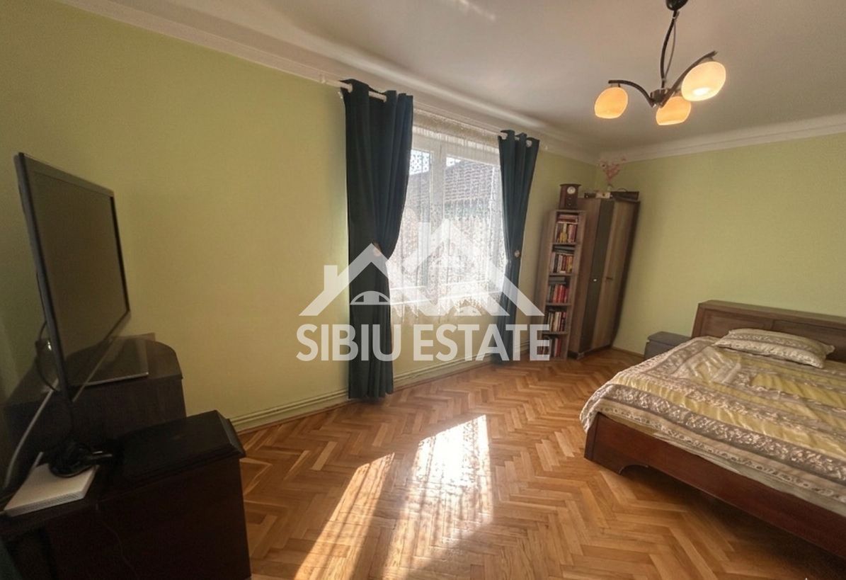 Vila cu Deschidere de 21m – Calea Poplăcii (Langa Parc) 950mp teren - Poză 13