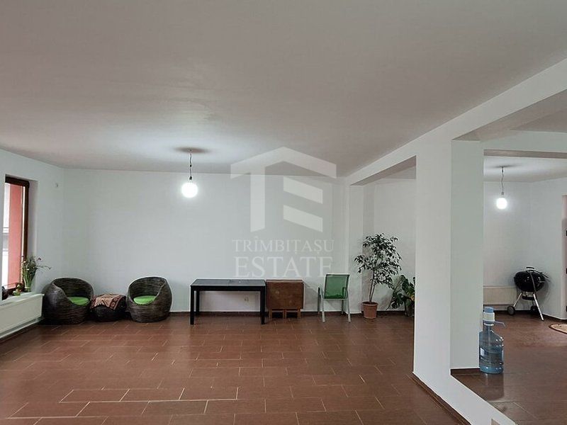 Spatiu comercial Modern in Vila Bld. Pipera str. Drumul Negru - Poză 2