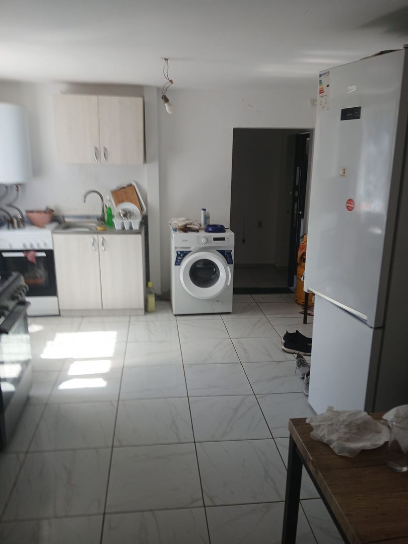 CASĂ DE VÂNZARE – AGIGEA | 250 MP TEREN ÎN PROPRIETATE - Poză 1