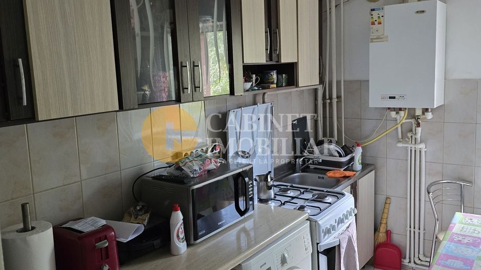 BAZA 3 - BLOC DUPA 80 - 2 CAMERE DECOMANDAT - ETAJ 3 - FARA RISC - Poză 5