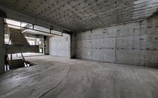 Clădire mixta -3600 mp - Poză 9