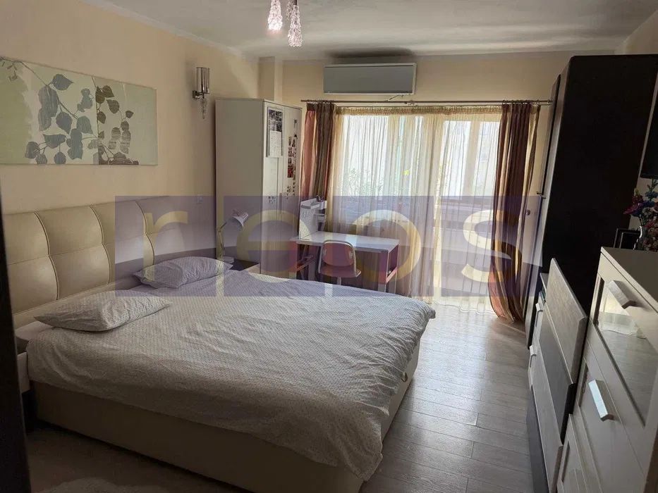 VANZARE 4 CAMERE DECOMANDAT -DECEBAL - Poză 4