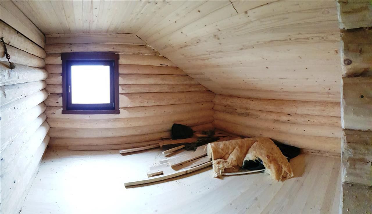 CASĂ INDIVIDUALĂ structură din lemn, zona Ciușmeaua Moldovencei; - Poză 6