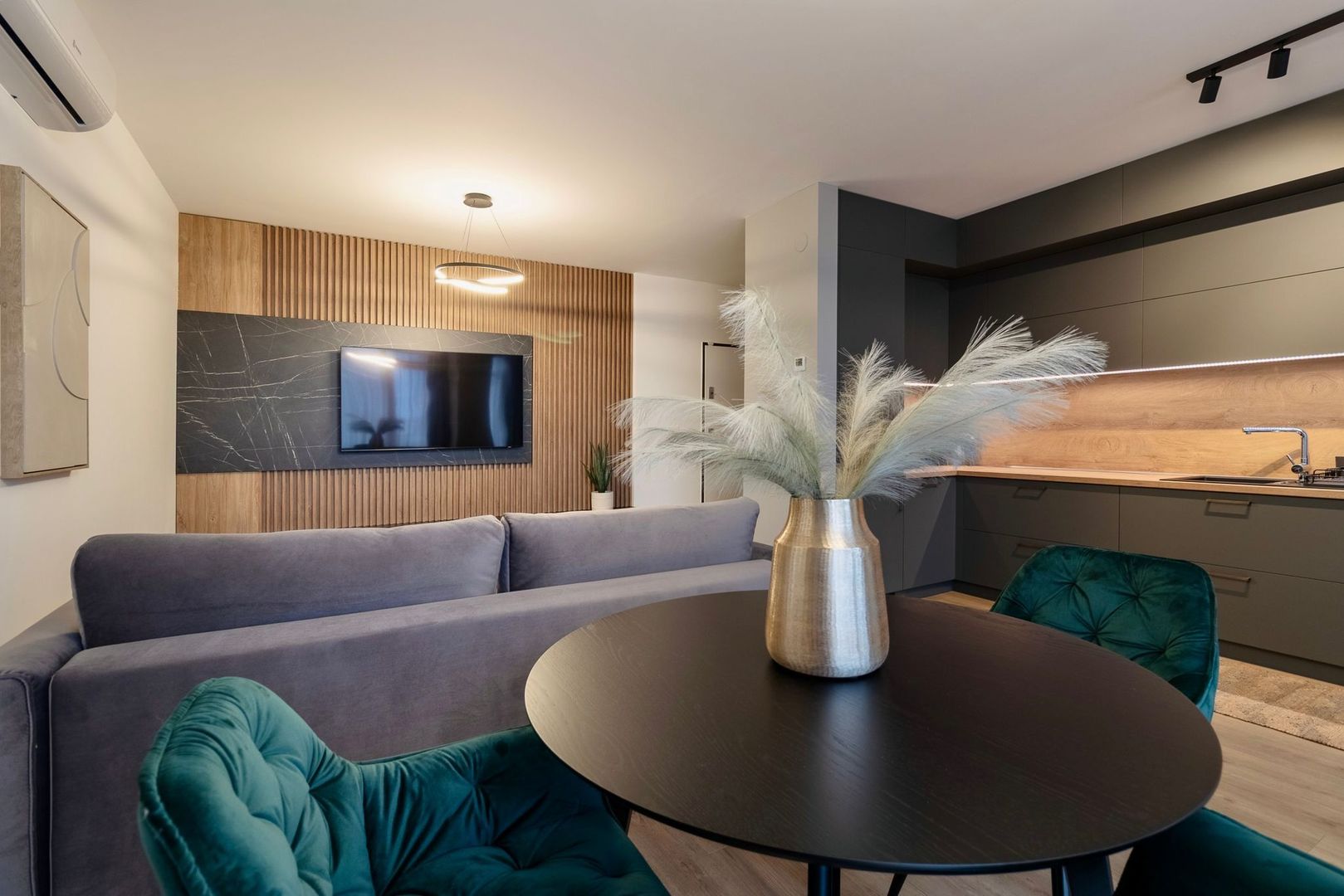 Apartament 2 camere zona Iulius Town - Poză 1