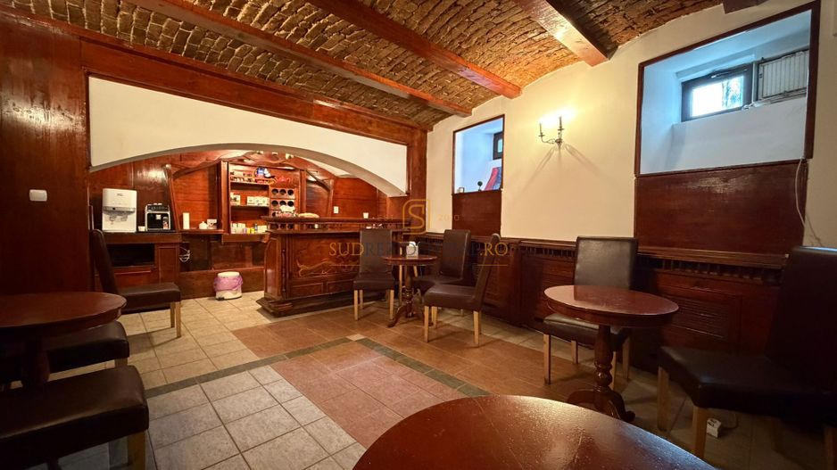 Cladire birouri ultracentral - multiple destinatii ( office/clinica ) - Poză 8