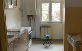 Apartament 3 camere decomandate, 76mp, etaj intermediar, zona Titulesc - Poză 3