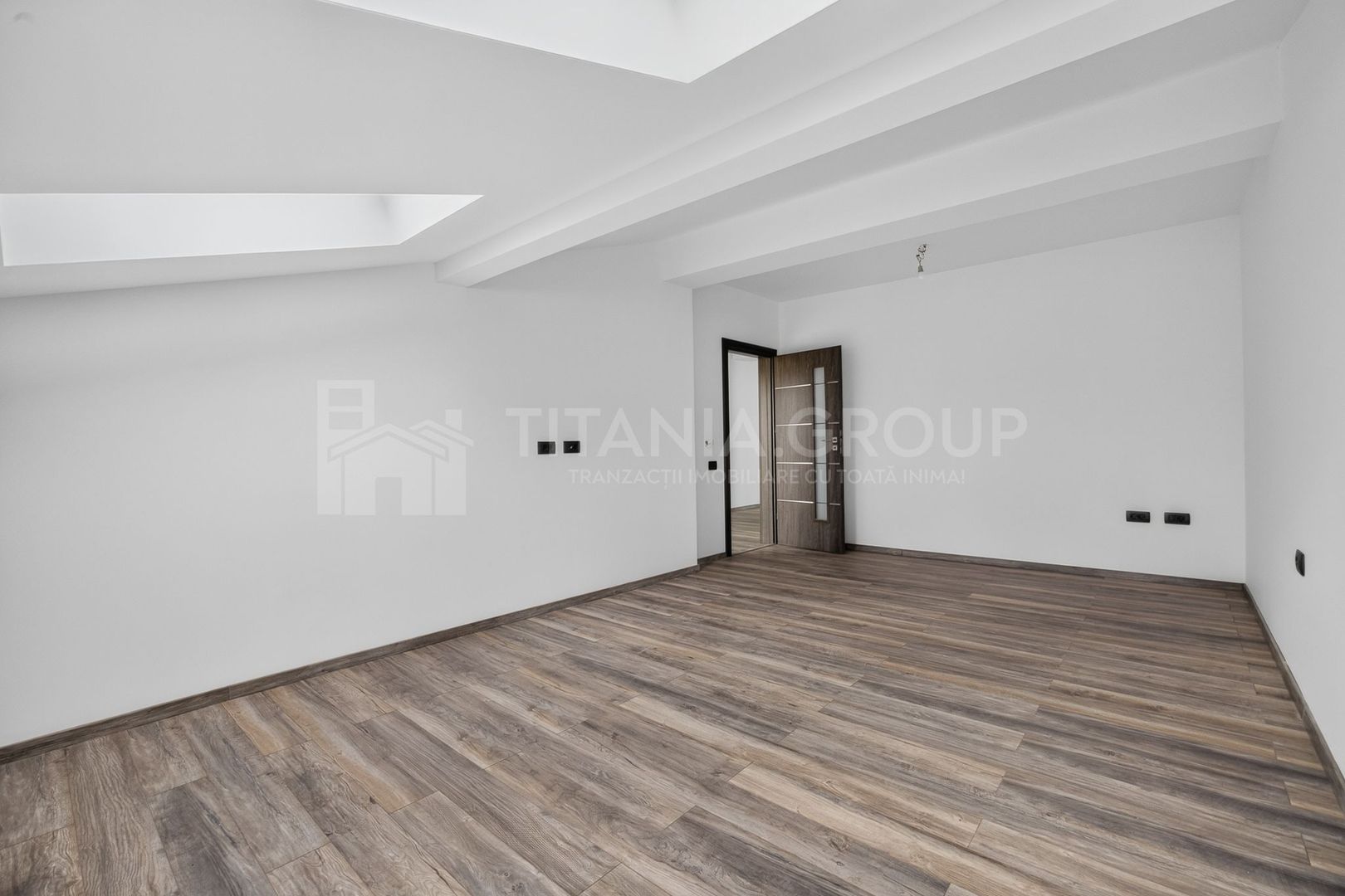 Vila cu arhitectura deosebita, teren 636mp, Cristian, Brasov - Poză 10