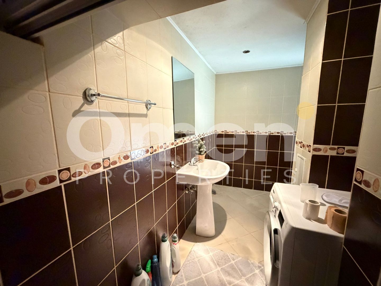 Casa individuala cu curte disponibila pentru vanzare, situata in zona centrala - Poză 17