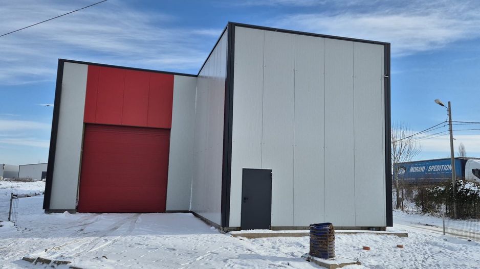 De vanzare hala industriala de 300 mp in Prelungirea Garii Catelu - Poză 4