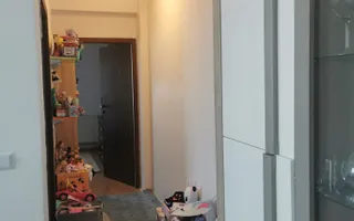 Apartament de vanzare 3 camere , zona de Sud et 4 - Poză 14