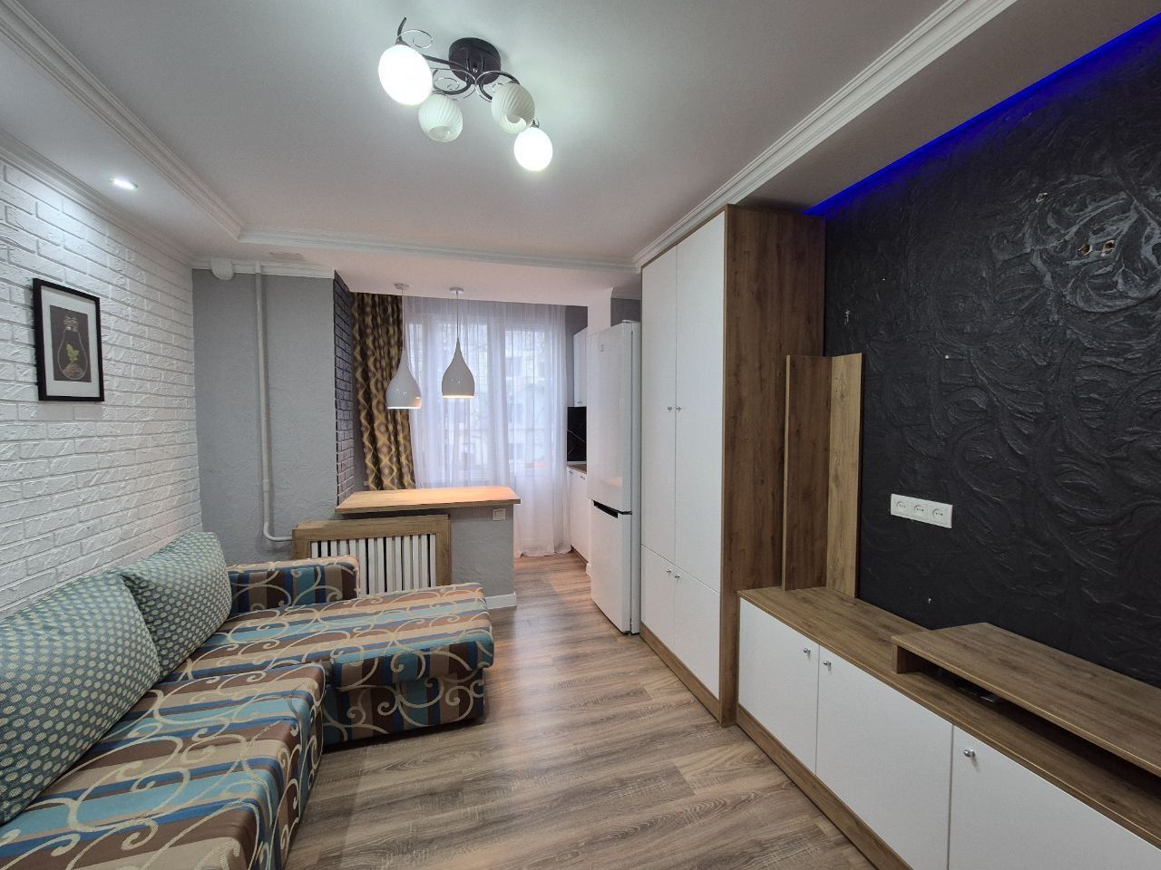 De vanzare apartament cu o camera - Poză 1