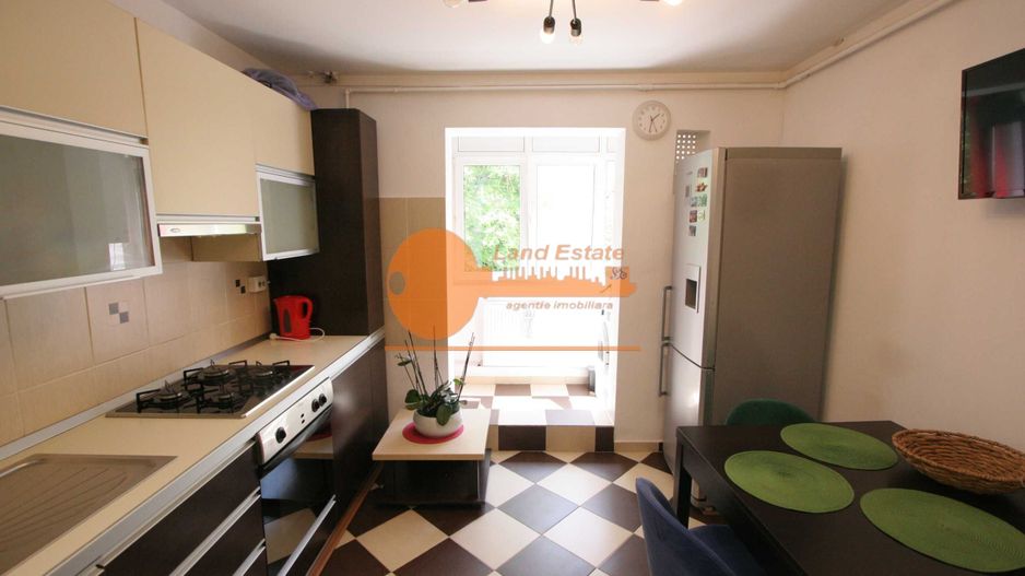 Inchiriere 2 camere Crangasi ( bloc 1980-8 minute metrou ) - Poză 8