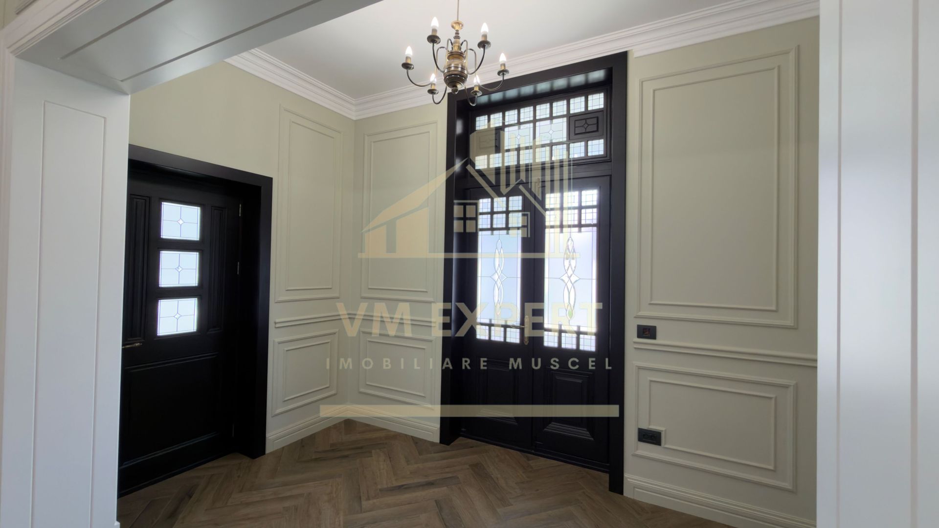 CASA OLARU – Un Secol de Istorie, Restaurat la Standardele Anului 2026 CAMPULUNG ARGEȘ - Poză 9