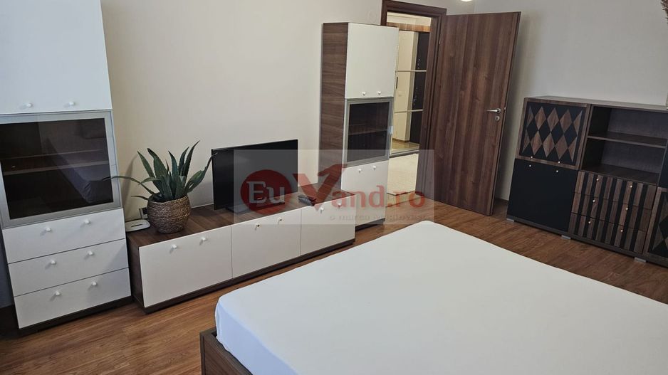 De inchiriat o camera Italian Residence, etaj 9/12, 420 euro - Poză 15