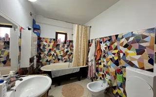 Casă la țară cu teren generos în satul Ruși - Poză 11