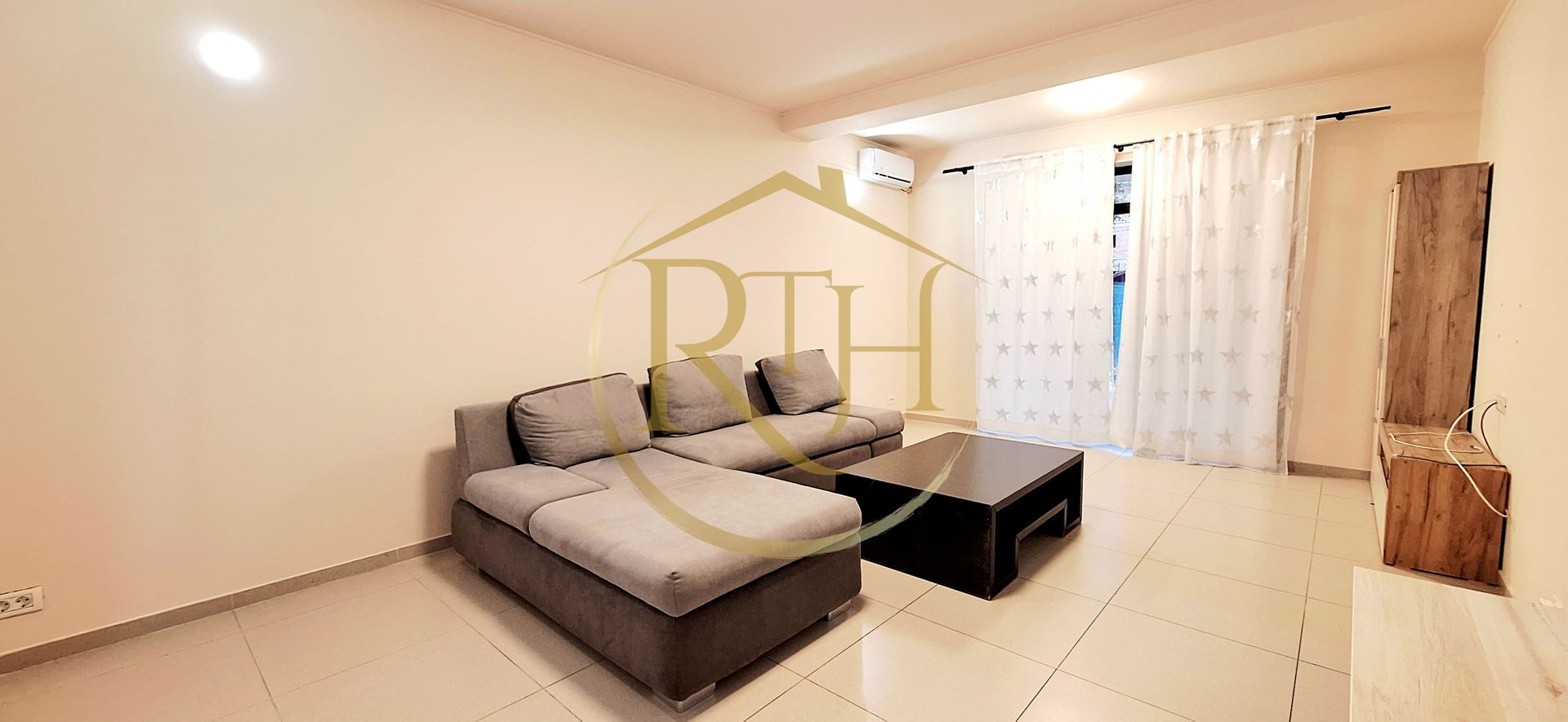 Oferim spre inchiriere casa cu 4 camere in Giroc aproape de Penny ,pet friendly. - Poză 2