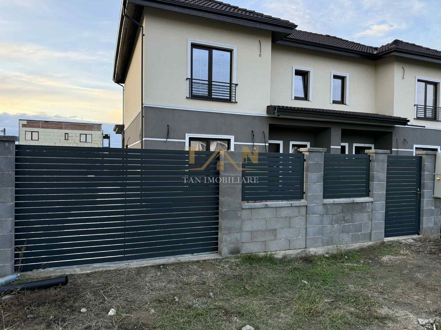 Duplex de vânzare Mosnita Nouă 5 camere - Poză 1