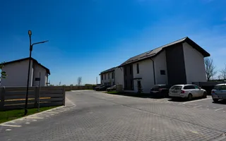 Case noi în Măgurele cu grădină proprie, parc privat și finisaje premium - Poză 24