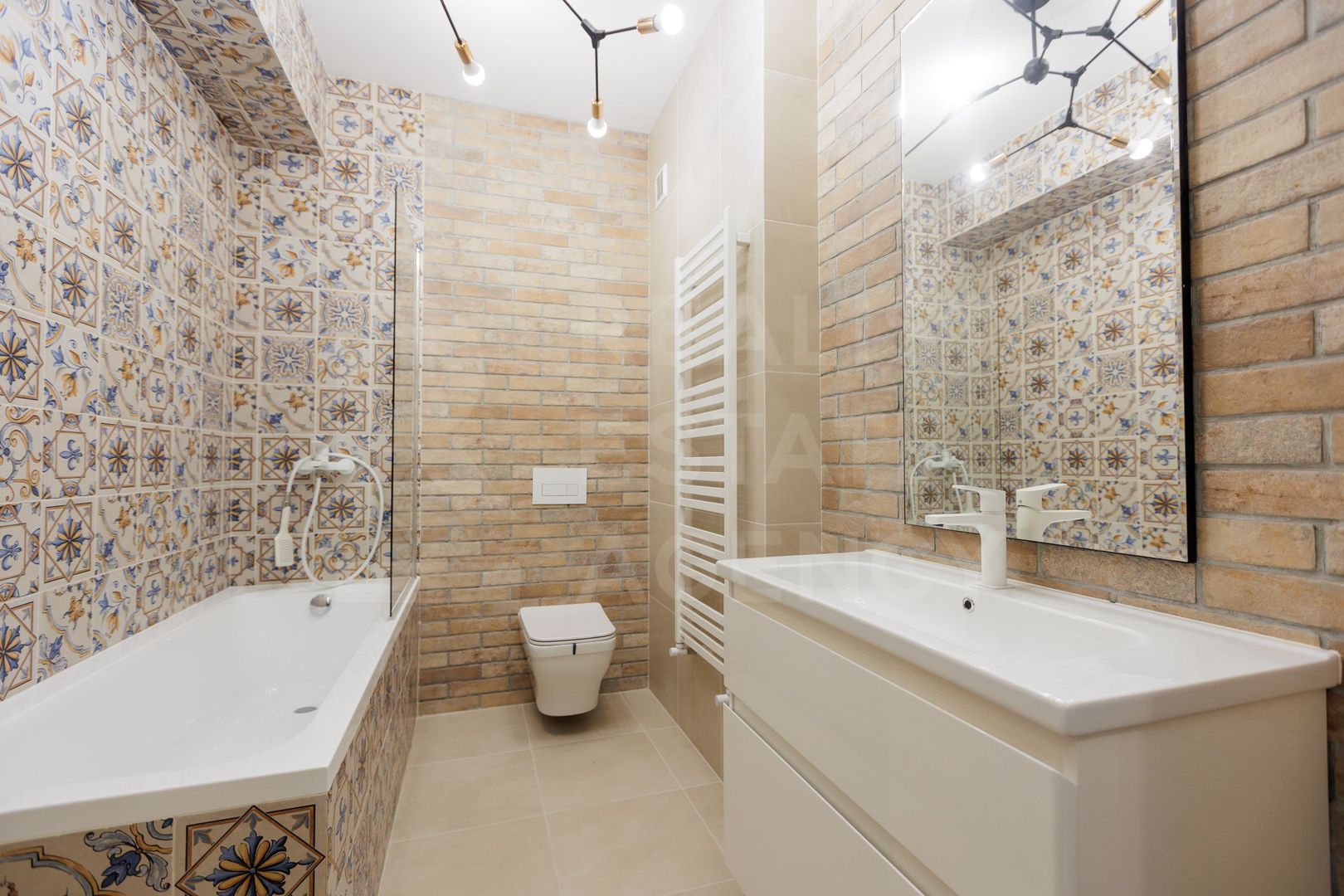 Vânzare, apartament, 2 camere,  str. Calea Ieșilor, Sculeni. - Poză 9