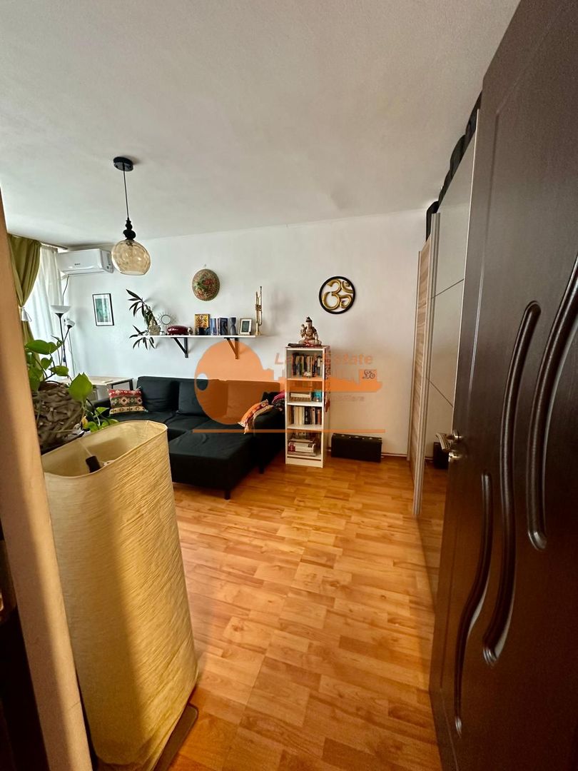 Apartament cu 2 camere la 4 minute de Metrou Crangasi (Bloc Reabilitat-Centrala) - Poză 3