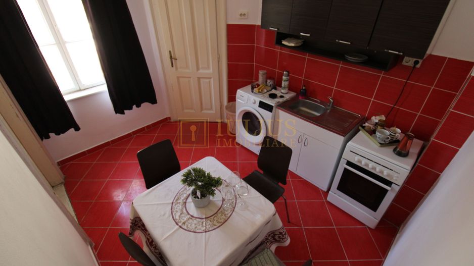 La casa, zona linistita, str Odobescu; camere spatioase. - Poză 15