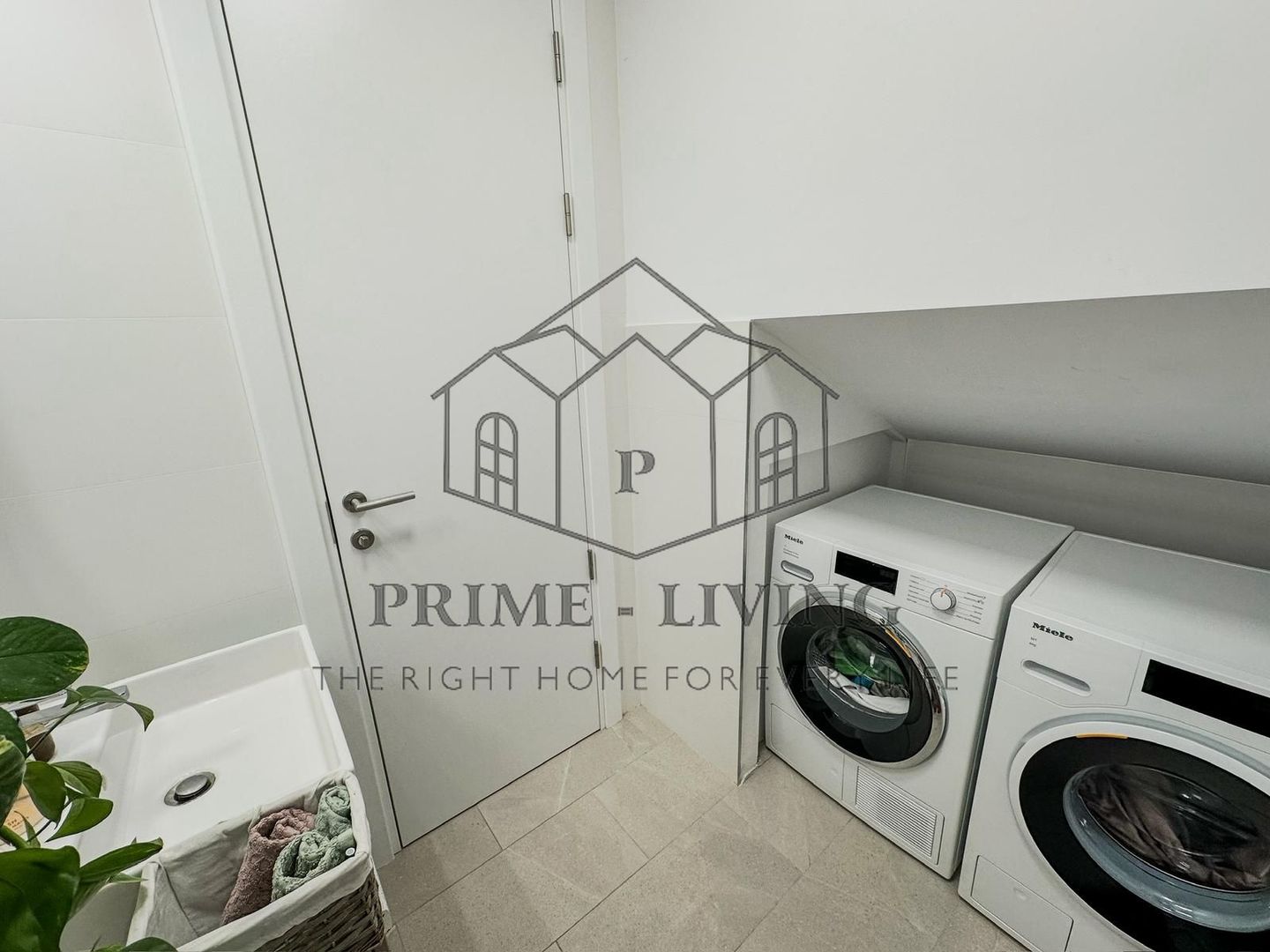 VILA INCHIRIATA LA VANZARE, IN COMPLEX REZIDENTIAL ZEN VILLE - Poză 10