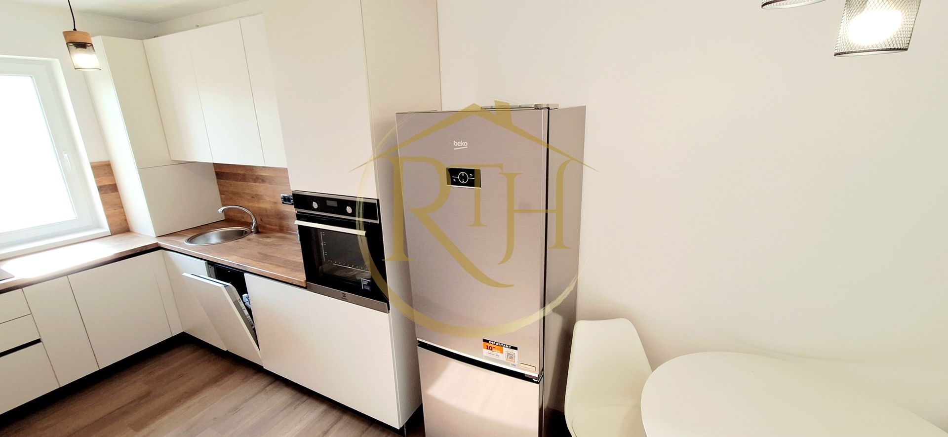 Prima inchiriere, Apartament 2 camere, loc de parcare,Chisoda strada principala - Poză 16