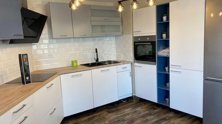 Vilă modernă cu piscină și terase generoase, zona Faget - Poză 3