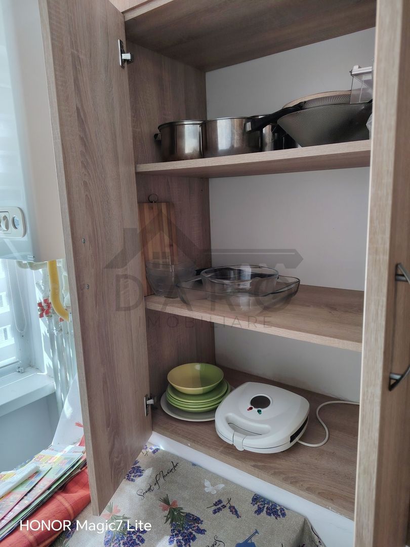 Închiriere garsoniera in Tg Mureș  . etajul 1  Dâmbu Pietros. Zona liniștită  . Imediat ocupabil - Poză 2
