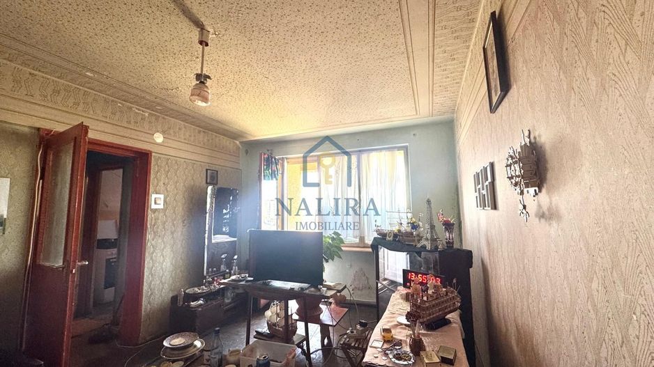 De vanzare - apartament 2 camere - Carter Sasar - etaj intermediar - Poză 4