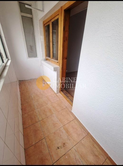 PACURARI - 3 CAMERE DECOMANDAT - BLOC 1985 - Poză 7