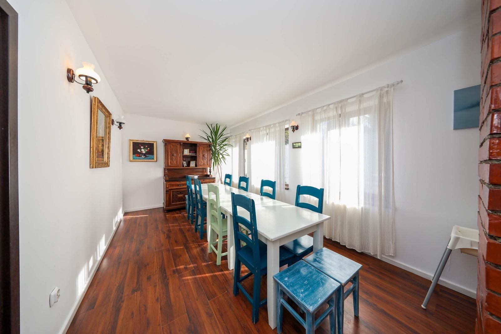 Vilă spațioasă de vânzare în Predeluț, Bran | 2000mp - Poză 9